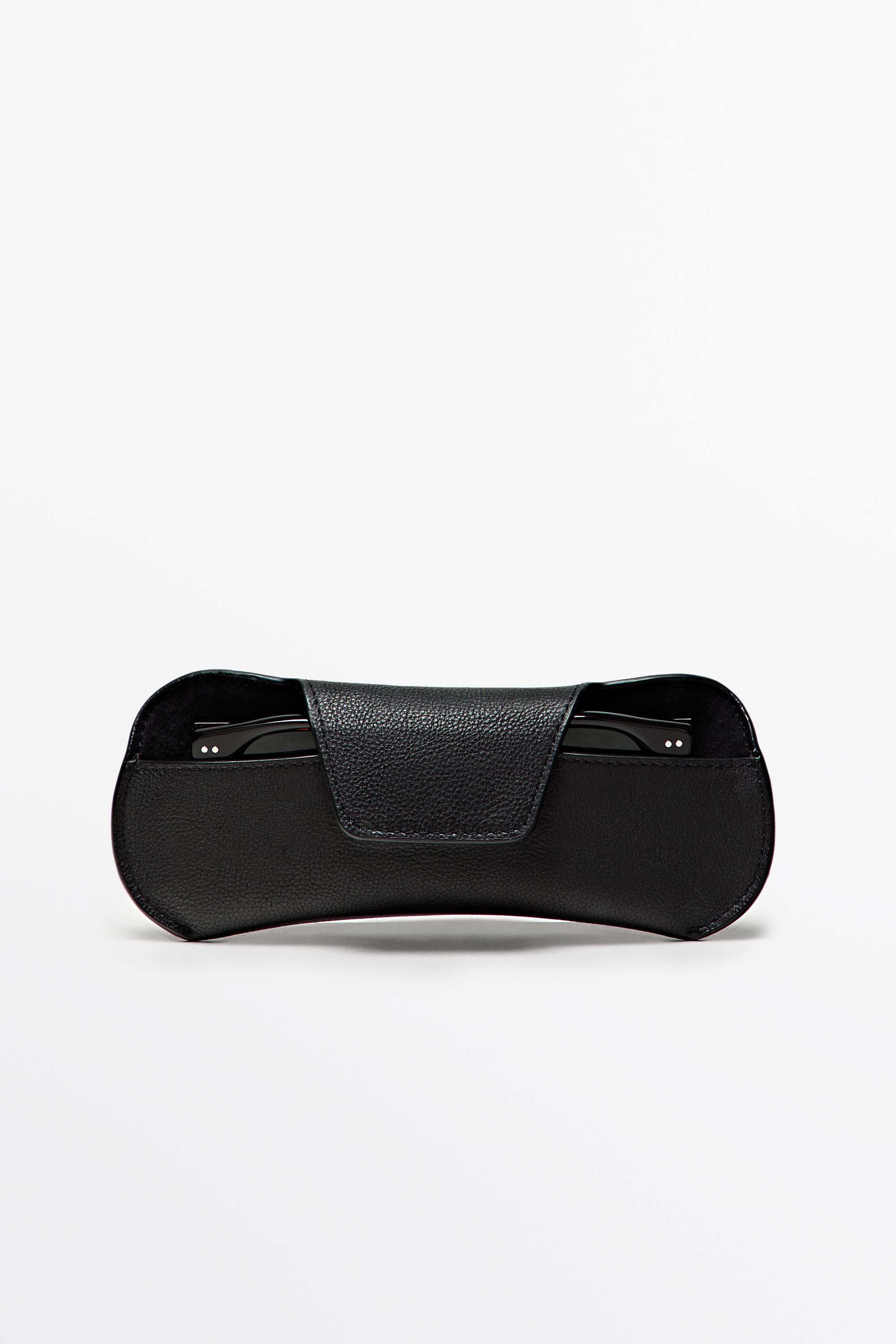 Nappa leather sunglasses case